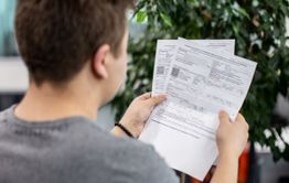 Десять тысяч сверху заплатят за тепло жильцы дома на Июньской, 14