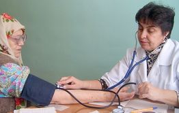 От уплаты подоходного налога хотят освободить сельских врачей