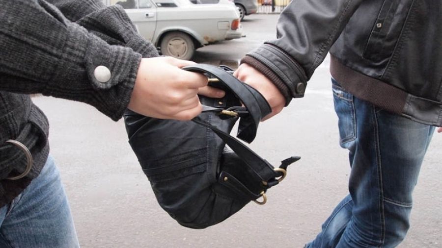 Читинец стал жертвой грабителей днем