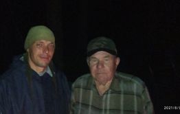 В Забайкалье добровольцы нашли дедушку, который заблудился в лесу