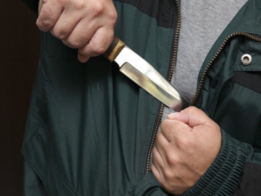 ​Забайкальцу грозит 20 лет колонии за нападение с ножом на ГИБДДшника