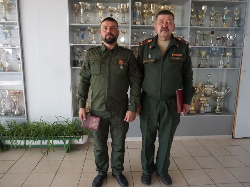Медаль «За храбрость» вручили участнику СВО из Шилки 