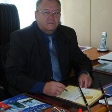 Выпускник порезал директора школы в Забайкалье из-за плохой характеристики