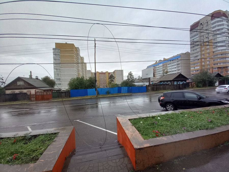 Электрический провод оборвался в центре Читы