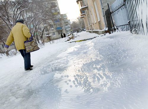 ТСЖ «Журавушка» заплатит 100 тыс. р. упавшей на гололедице