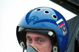 Россиян из зараженного Китая эвакуируют военными бортами – приказ Путина