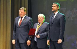 Завотделением гнойной хирургии краевой клинической больницы скончался от коронавируса в Чите