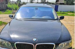 ​Легендарный BMW, в которой узбеков-педофилов вывезли на расстрел, продается для оплаты адвоката