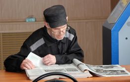 «Вечорку» в колонию доставляют лучше, чем в отделении связи № 51 в Чите