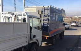 Нож в спину «Вечорки» — грузовик въехал в задницу Мобильной редакции