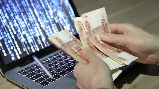 Читинец сам пришел в полицию и признался в мошенничестве через интернет
