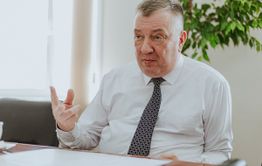 Надо навести порядок твердой рукой, — Гурулев прокомментировал ситуацию с загрызенной девочкой в Домне