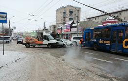 Легковушка и «Фиат-Дукато» столкнулись на улице Ленина в Чите