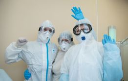 Гудок памяти в честь погибших в период пандемии врачей прозвучал в Чернышевске (видео)