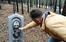 «Вечорка ТВ»: Нашли странное старое кладбище в забайкальской тайге