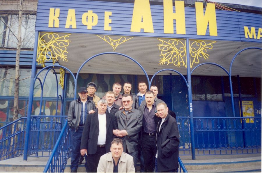 Угонщики и вымогатели с цветами