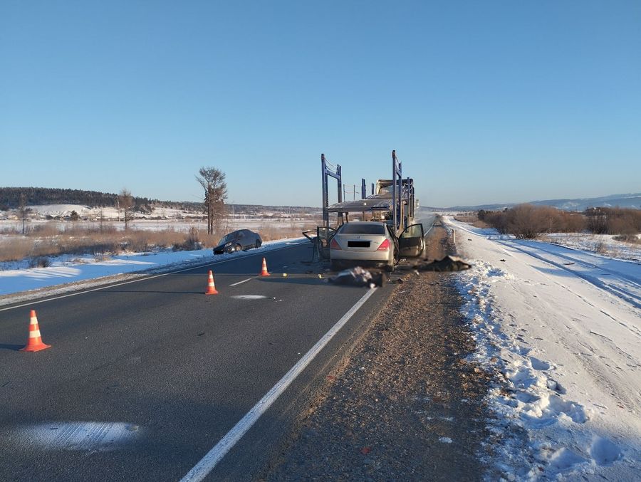 Два человека погибли в тройном ДТП в Забайкалье