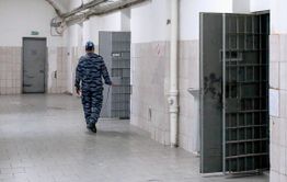 ​Мужчина умер в изоляторе отдела полиции в Агинском 