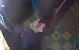 В Шилкинском районе мужчина до смерти избил знакомую девушку и спрятал тело в мусорном баке 
