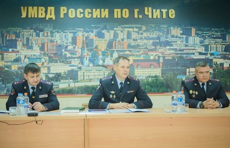 Новый начальник УМВД озадачил полицию Читы борьбой с алкоголем и наведением порядка на дорогах