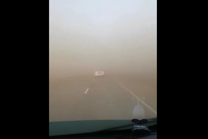 Пожары подошли вплотную к трассе под Краснокаменском ВИДЕО