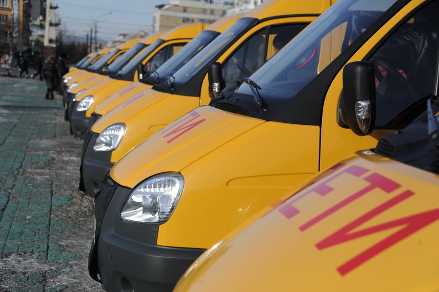 В Забайкалье закупят более двух тысяч школьных автобусов 