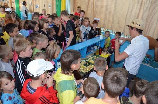 Еще 6 детей из лагеря 
