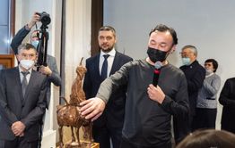 В Чите открылась выставка всемирного известного скульптора Даши Намдакова