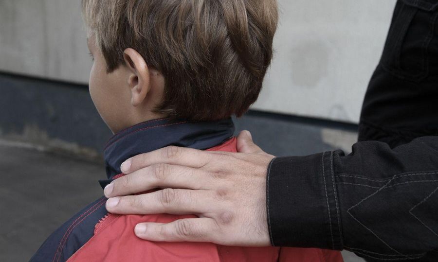 Следователи ищут педофила, надругавшегося над двумя мальчиками в Чите
