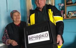 «Вечорка» доставила «буржуйку» 75-летней подписчице в Тунгокочен