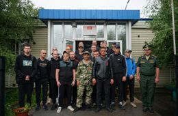 Добровольцев из подразделения «Барс» наградили в Шилке