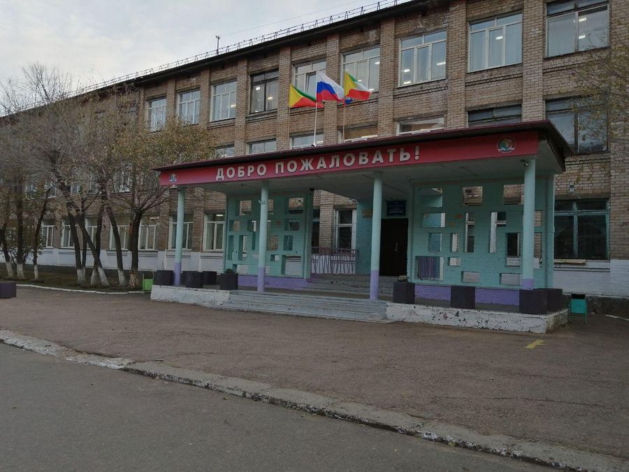 Мерзнут ли школьники? Как ученики попадают в школу во время пандемии