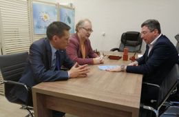 В Чите состоялась конференция с участием звезды «Жить Здорово» Андрея Продеуса