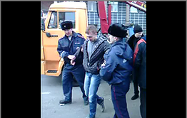 Александр Щебеньков сдался полиции. Его машину проверили на наркотики.