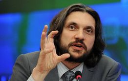 ​Александр Осипов за год «обеднел» на 2,6 миллиона, но сохранил «каблук»