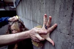 ​В Краснокаменске задержали подозреваемого в изнасиловании 16-летней девушки