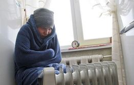 Читинка замерзает в своей квартире 