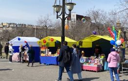 Концерт, прививка и спорт: анонс событий на центральной площади 