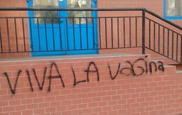 Безобиден ли лозунг «Viva la vagina» и при чем тут стоматолог?