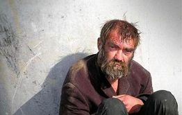 БОМЖ в Краснокаменске попытался ограбить женщину