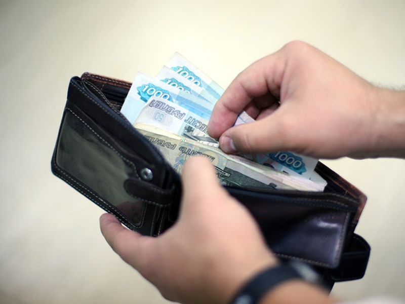 ​Забайкалец лишился выручки от проданной машины из-за пьянки по этому поводу