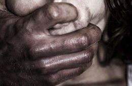 Неоднократно судимого забайкальца задержали по подозрению в изнасиловании пенсионерки