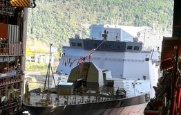 ​Корабль имени Алдара Цыденжапова спустили на воду в Комсомольске-на-Амуре