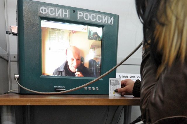 В 2019 году сотовых операторов обяжут блокировать учреждения ФСИН – мобильники в зонах станут бесполезны