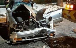 ​Фронтальный погрузчик столкнулся с Toyota Mark-2 в Могоче