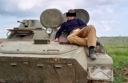 Житель Борзи уехал строить укрепрайоны в Крым, но его обманули. Мужчина не ест четвертый день