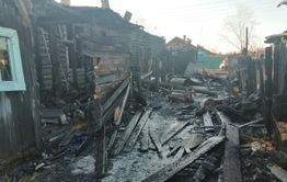 На месте пожара в поселке Восточный «Вечорка» обнаружила четвертый труп (фото, видео)