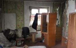 Бомжатник для сирот