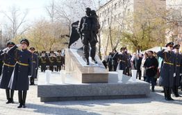 Пять памятников героям СВО возведут в Забайкалье 