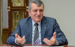 Полпред Меняйло лишился автомобиля после громкого заявления об АУЕ и «пинка» читинской мэрии